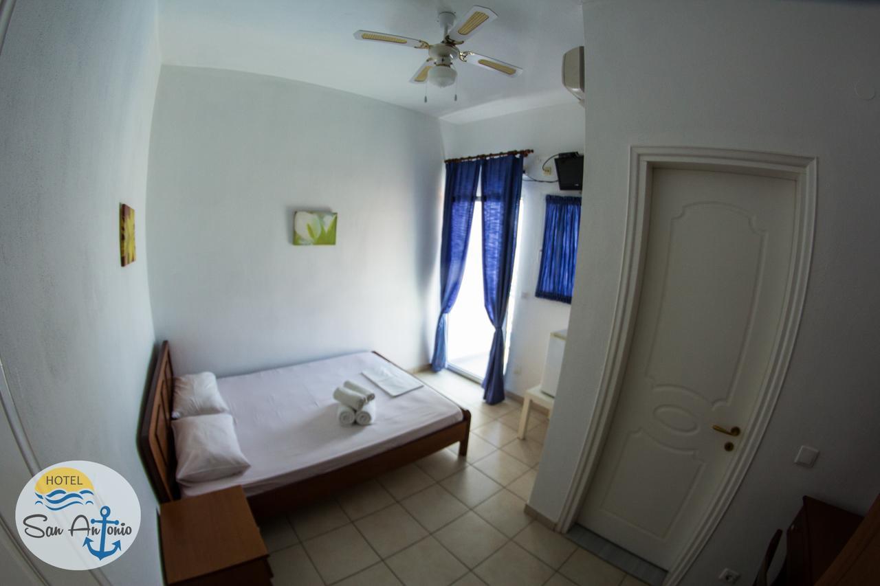 San Antonio Hotel & Apartments Megali Ammos  Bagian luar foto